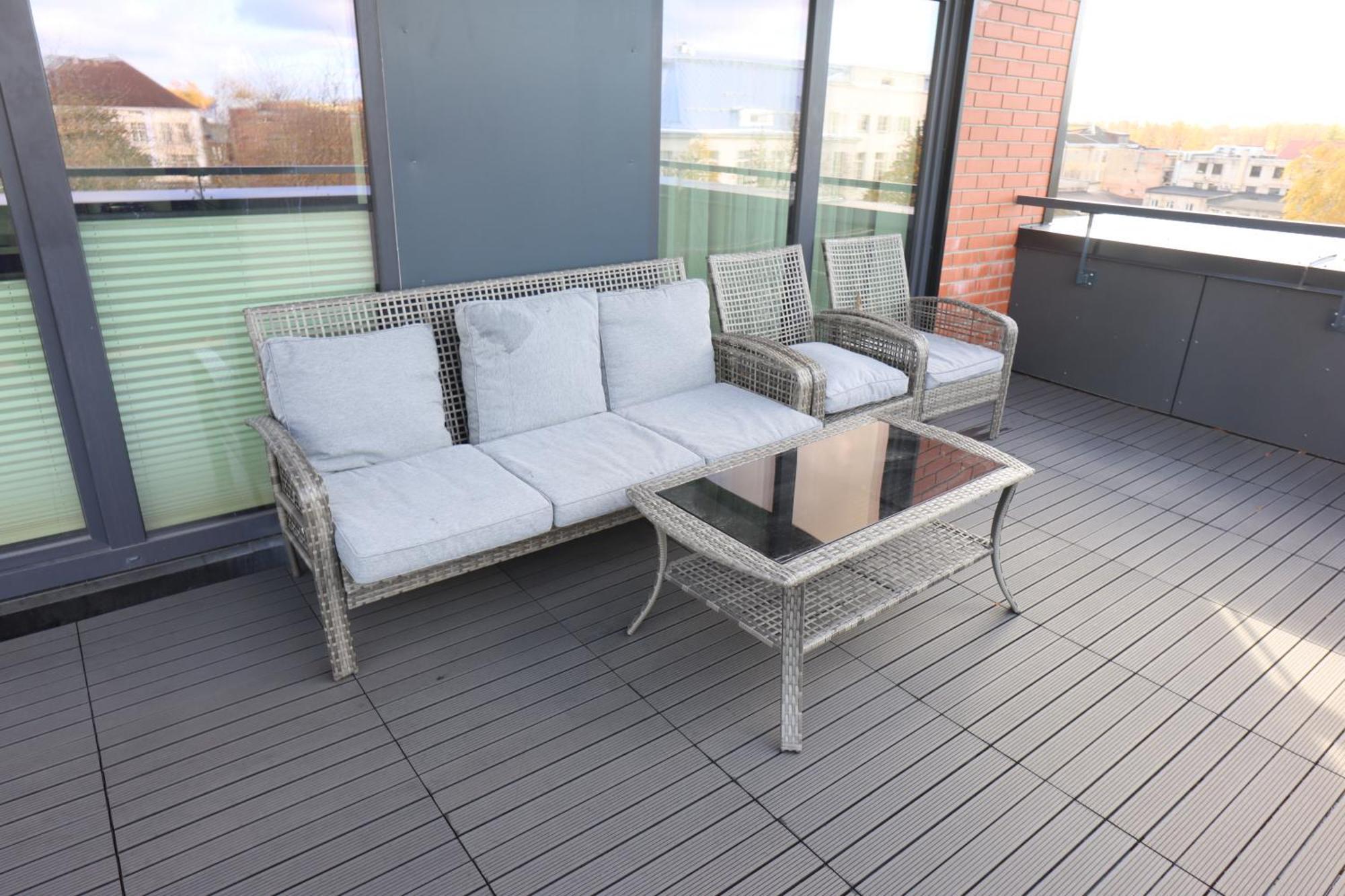 Aatrium Kinnisvara Riia Str 22 Apartment 80 M2 With 45 M2 Terrace Тарту Екстериор снимка